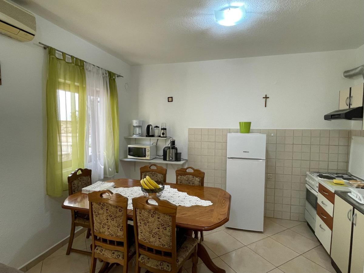Apartments Marko Trogir Eksteriør billede